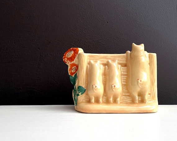 Vintage Pigs Planter Shawnee Pottery Peach Piglets Looking Over Fence Rectangular Plant Pot Piggies Kitsch Planter Pig Lover Gift
