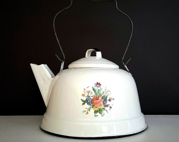 Vintage Enamel Teapot White w/ Floral Bunch Tea Kettle Enamelware French Country White Enameled Tin Pot Flower Spray Farmhouse Kitchen Decor