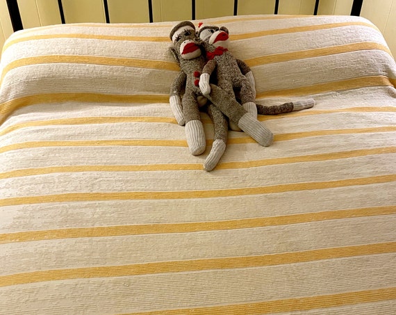 Vintage Striped Chenille Bedspread Orange Yellow Horizontal Stripe 80" x 94" Full Size Bed 70s Chenille Coverlet Summer Lightweight CUTTER