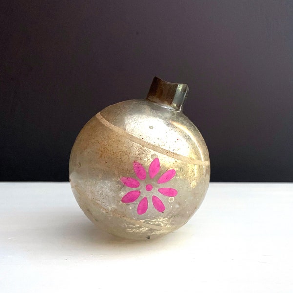 Vintage Daisy Ornament Floral Ball Mercury Glass Bulb Hand Painted Pink Flower White Stripe Distressed Glass Ornament Retro Tree Trim NO CAP