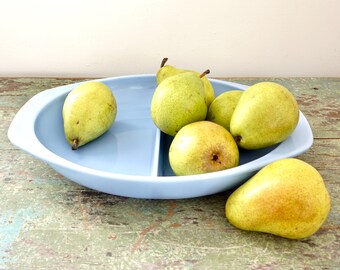 Vintage Pyrex Delphite Bluebelle Cinderella Divided Dish 1063 Series 1.5 Quart Oval Casserole 1960s Light Blue Serving Dish Opaque Glass