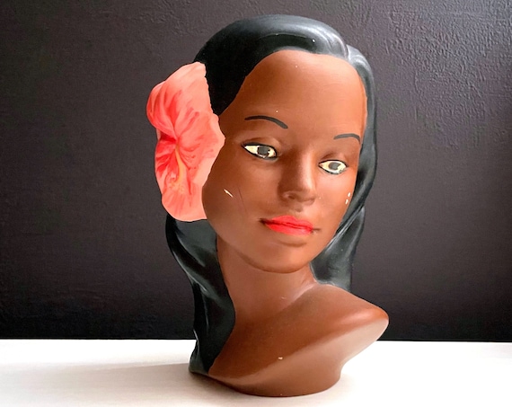 Vintage Hawaiian Girl Bust Ceramic Handpainted Polynesian Woman's Head Hibiscus Flower In Hair Hula Girl Pottery Mold 60s Retro Island Style