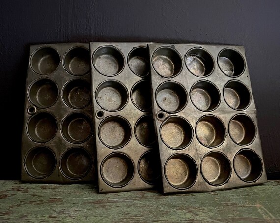 Vintage Tiny Muffin Tin Metal 12 Muffin Cup 1" Bakeware Tray Dozen Muffins Tiny Cupcakes Rustic Worn Metal Bakeware Farmhouse Kitchen Decor