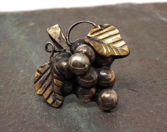 Vintage Grape Pendant Silver Hollow Cluster of Grapes with Gold Washed Stem and Leaves Taxco Mexican Silver Jewelry Fruit Converter Brooch