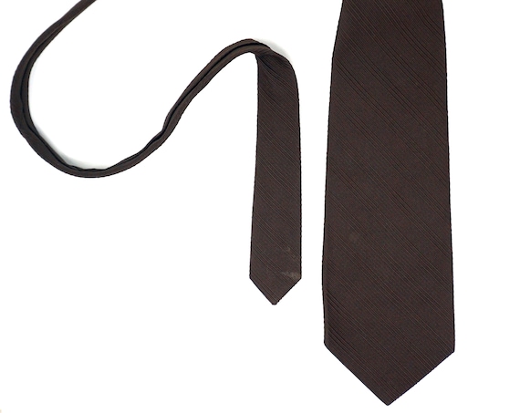 Vintage Brown Tie Very Wide Necktie Ribbed Polyester Solid Color Chocolate Brown 1970s Mens Accessory