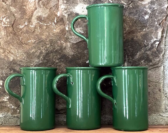 Vintage Mugs Enamelware Green Tin Tall Mugs Set of 4 Camping Coffee Cups Hot Chocolate Mug with Handles Hunter Green Enameled Metal Rustic