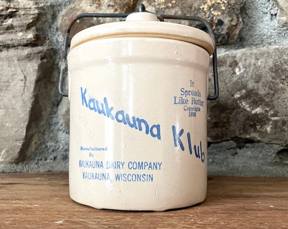 Vintage Cheese Crock Kaukauna Klub Wisconsin Dairy Spreadable Cheddar Packaging Stoneware Jug Latch Lid Farmhouse Kitchen Storage Countertop