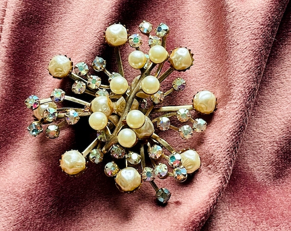Vintage Brooch Starburst Look Aurora Borealis Crystals Faux Pearls Gold Toned Metal 1960s Costume Jewelry Pin Statement Piece Sparkly Brooch
