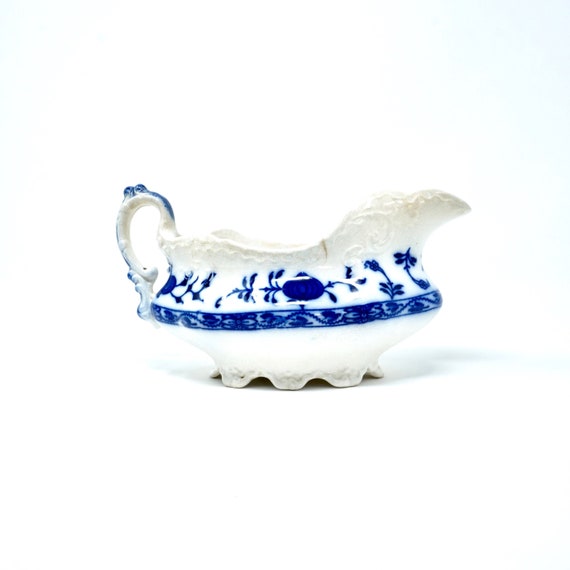 Antique Gravy Boat Holland Blue Flow Johnson Brothers England 1910s Sauce Boat Scalloped Rare Classic Blue White Transferware Staffordshire