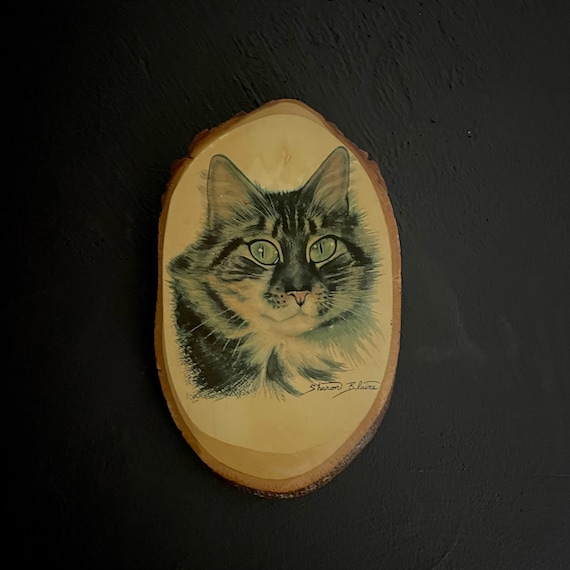 Vintage Cat Portrait Log Slice Hand Painted Maine Coon Cat Painting by Sharon Blane Green Eyed Kitty Art Rustic Kitsch Wall Decor