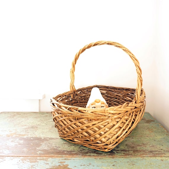 Vintage Basket Handled Large Rectangular Woven Carrying Basket Bentwood Twisted Handle Gift Basket Display Garden Picking Flower Rustic Tote