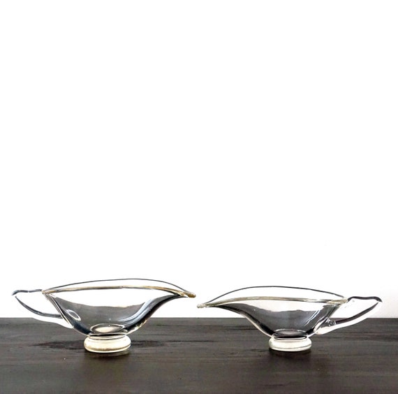 Vintage Gravy Boats Clear Glass Sauce Boats Pair Genie Lamp Leaf Shaped 2 Sizes Smooth Plain Glass Clear Stylized Handles 60s Mod Glassware