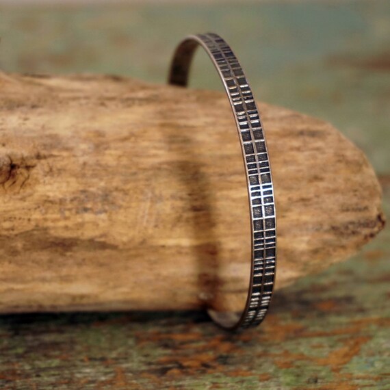 Vintage Silver Bangle Grid Pattern Textured Silve… - image 2