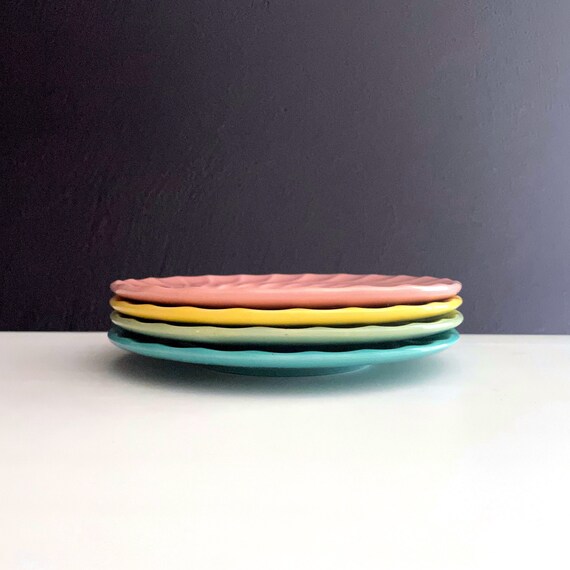 Vintage Swirl Dishes Coronado Gladding McBean Franciscan Bread and Butter Plates Glossy Pastels Plate Small 1 Each of Aqua Green Yellow Pink