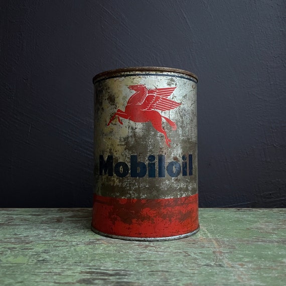 Vintage Mobileoil Can One Quart Empty Metal Container Red Pegasus Logo Silver Arctic SAE 30-HD Mobil Motor Oil Can No Top Salvage Petroliana