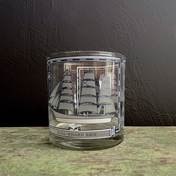 Vintage Rocks Glass Georges Briard Ship Blue Grey Clear Glass Full-Rigged Ship Bark Double Old Fashioned Glass Mid Century Nautical Barware