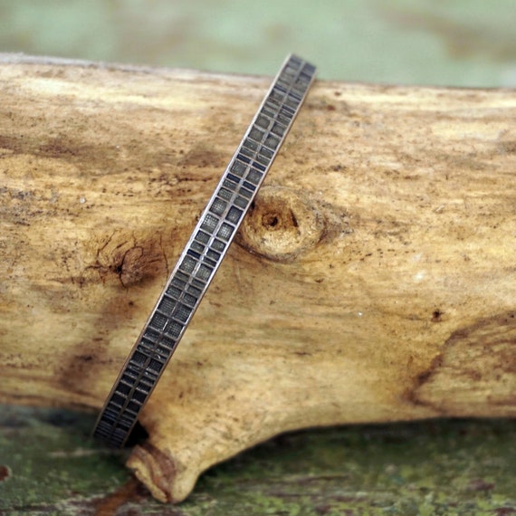 Vintage Silver Bangle Grid Pattern Textured Silve… - image 7