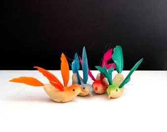 Vintage Hummingbird Ornaments Flocked Birds with Feather Wings Rainbow of Colors Hummingbird w/ Hanging Loop Set of 4 Pink Orange Green Blue