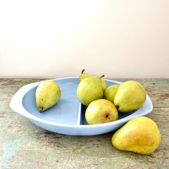 Vintage Pyrex Delphite Bluebelle Cinderella Divided Dish 1063 Series 1.5 Quart Oval Casserole 1960s Light Blue Serving Dish Opaque Glass