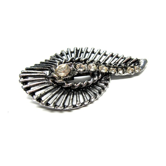 Art Deco Brooch Rhinestone Vintage Paisley Nautilus Pin