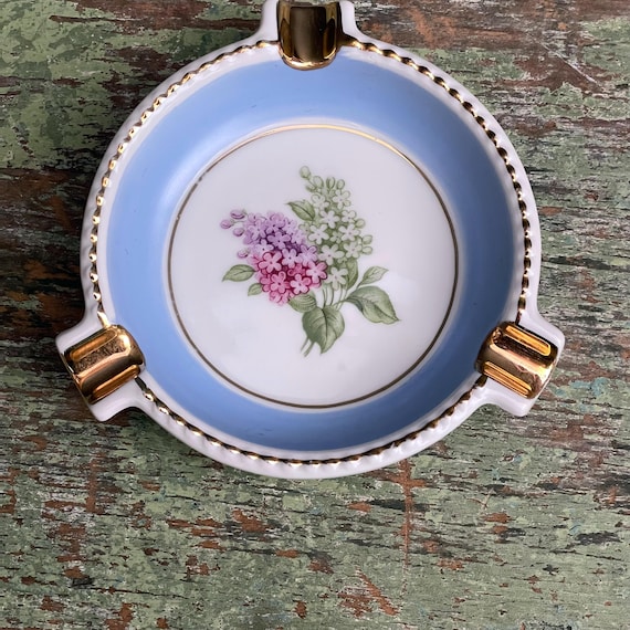 Vintage Ashtray Lilacs Blue Porcelain Gold Gilt Small Ash Tray Made by Schumann Arzberg Bavaria Lilac Time Pattern Holds 3 Cigarettes