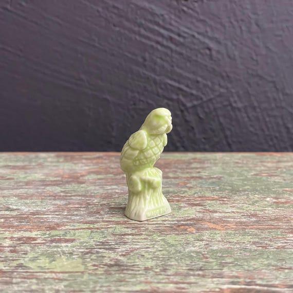 Vintage Wade of England Parakeet Figurine Green Wade Whimsies Miniature Figurines 1970s Red Rose Tea Collectible Light Lime Green Bird Mini