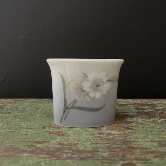 Vintage Bud Vase Pale Blue White Wild Rose Small Porcelain Toothpick Holder Royal Copenhagen Denmark 1960s
