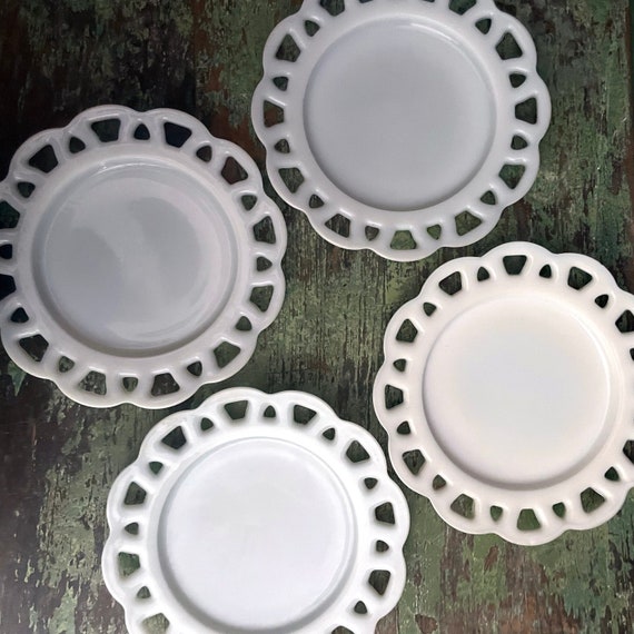 Vintage Milk Glass Dishes Anchor Hocking Lace Edge 8" Salad Plate Scalloped Open Edges Round Small Plate White Glass 60s Old Colony AH Glass
