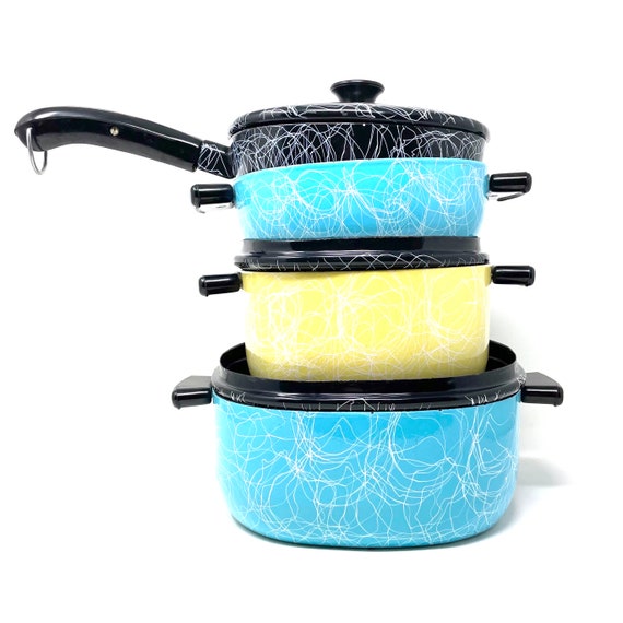 Vintage Enamel Pots Serendipity Enamelware Squiggle Ware Pans Set Aqua Black Yellow Spaghetti Ware Pots Lids and Frying Pan Rare 7 Piece Set