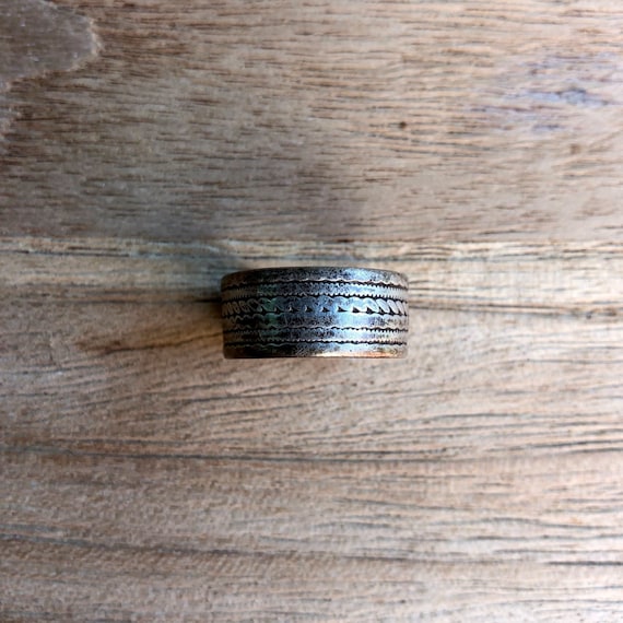 Vintage Silver Ring Wide Band Braided Look Men’s Ring Size 11 Large Ring Boho Style Cable Knit Stripe Ring Patina Unisex Jewelry Thumb Ring