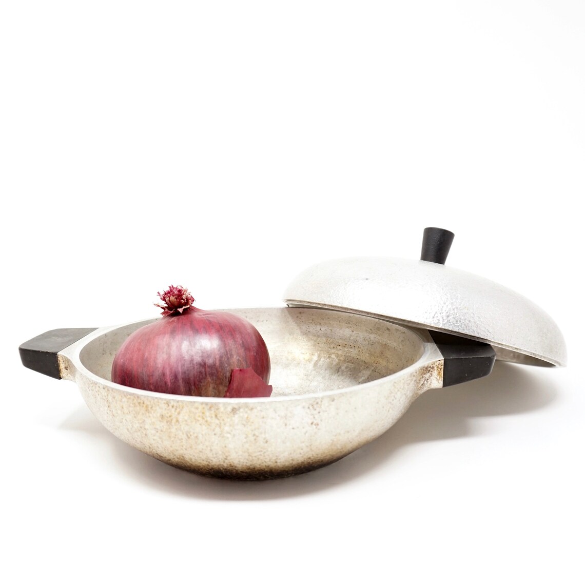 Vintage Hammered Dutch Oven Club Aluminum 8 Skillet With Lid Etsy