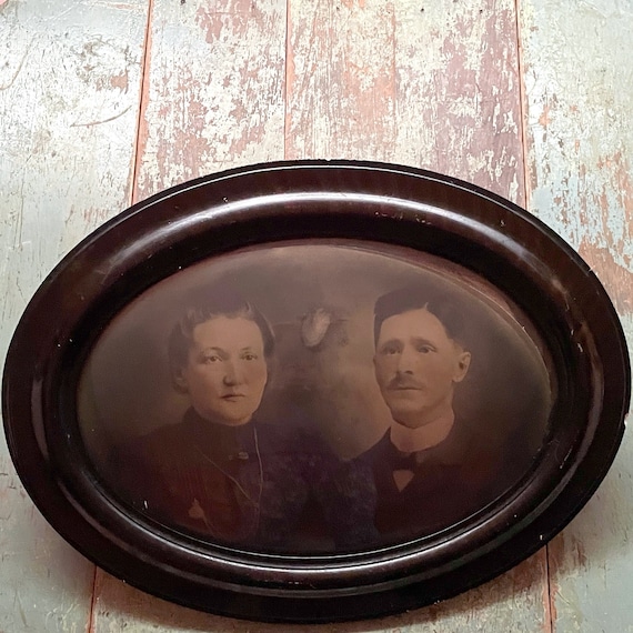 Antique Photograph Large Convex Glass Oval Framed Photo Early 1900s Couple Picture in Bubble Frame Wood Grain Edwardian Turn of the Century