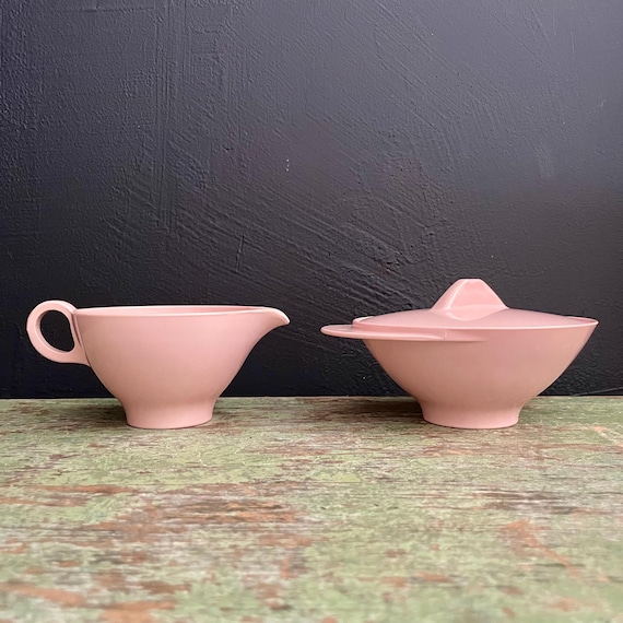 Vintage Melamine Sugar w/ Lid & Creamer Pink Plastic Melmac Style 50s Kitchen Atomic Pale Bubblegum Pink Plastic Serving 3 Pieces Unbranded
