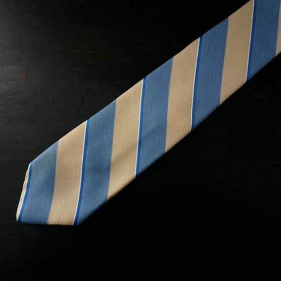 Vintage Tie Beige Blue Wide Stripe Diagonal Necktie Polyester with a Silk Look Mid Century Wemlon Wembly Menswear