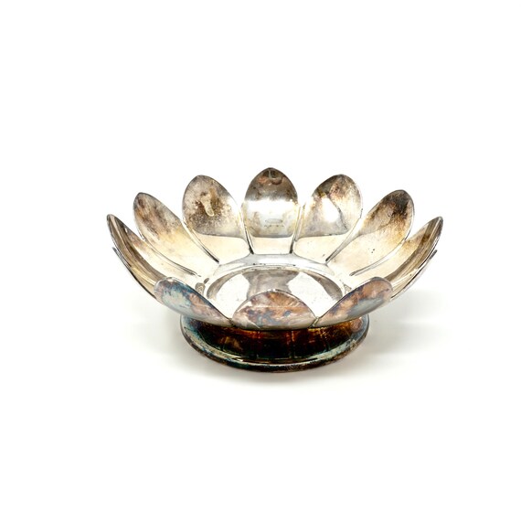 Vintage Lotus Bowl Silverplate Reed and Barton Midcentury Display Bowl or Flower Shape Centerpiece Silver Plated 1960s