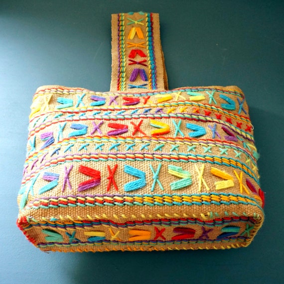 Vintage Handbag Rainbow Woven Purse Crewelwork Mu… - image 8