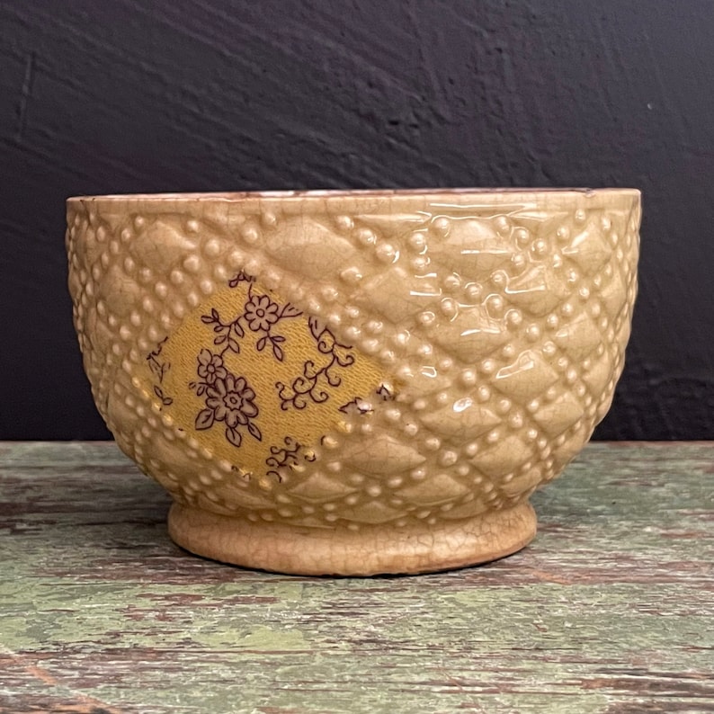 Vintage Bowl Yellow Floral Diamond Shaped Embellishment Textured ...