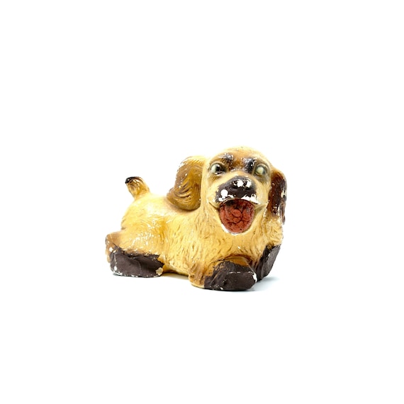 Vintage Chalkware Dog 1950s Cocker Spaniel Chalk Ware Painted Puppy with Ball in Mouth Carnival Prize Shabby