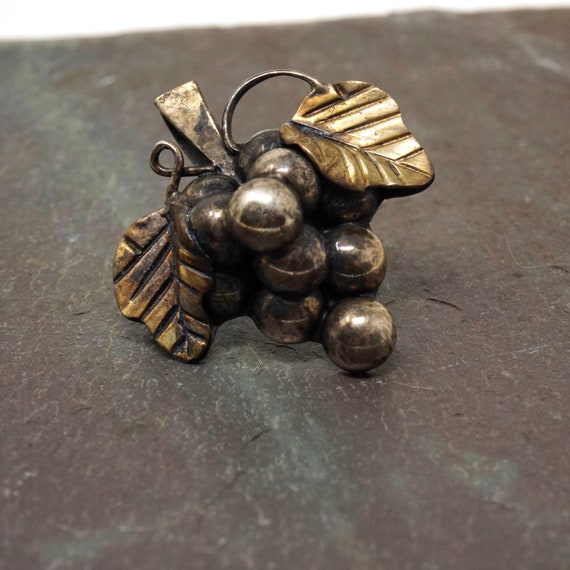 Vintage Grape Pendant Silver Hollow Cluster of Grapes with Gold Washed Stem and Leaves Taxco Mexican Silver Jewelry Fruit Converter Brooch