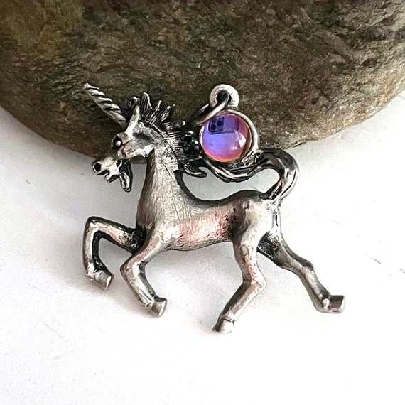Vintage Unicorn Pendant Silver Tone Iridescent Glass Bead Crystal Ball Necklace Magical Unicorn 1980s Costume Jewelry