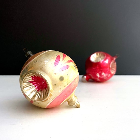 Vintage Ornaments Indent Balls Pair Red & Silver Mercury Glass Bulb 4 Indents Double Finials Pink Hand Painted Balls Old Rare Christmas Trim