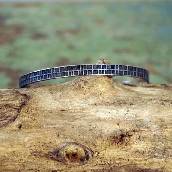 Vintage Silver Bangle Grid Pattern Textured Silve… - image 3