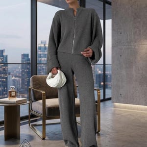 Conjunto de punto acanalado para mujer / Jersey y pantalón de pierna ancha a juego / Regalo para ella imagen 7