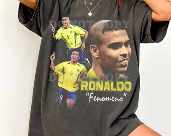 Comfort Colors Ronaldo "Fenomeno" T-Shirt: Vintage Soccer Fan Apparel