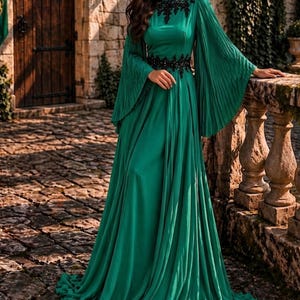 Emerald Green Renaissance Dress Long - Etsy