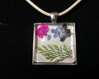 Pressed Flower Resin Necklace Square Botanical Terrarium Pendant