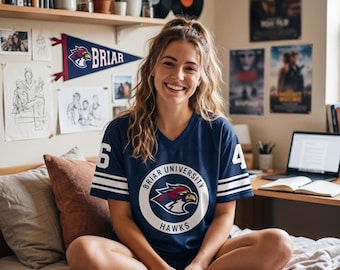 Maglia da hockey della Briar University - Garrett Graham 44, ispirata a Off Campus BookTok, regalo per amanti dei romanzi rosa, Tucker 46, Di Laurentis 22