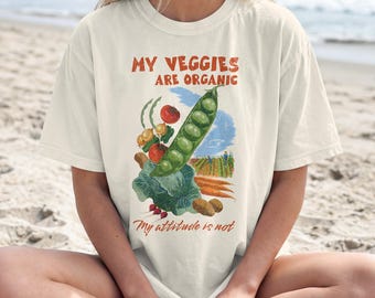 Retro 1950s Farm Fresh Produce My Veggies Are Organic My Attitude Is Not T-shirt