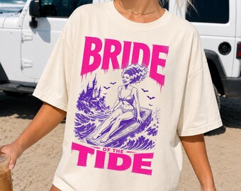 Bride of the Tide T-shirt | Bride of Frankenstein Surfing Vintage Horror Art Tee | Beach Bride Summerween Tee | Comfort Colors Retro Summer