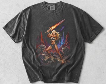 T-shirt Retro Sci-Fi Fantasy, Guerriera con spada, Creature aliene, Città futuristica, Comfort Colors Tee